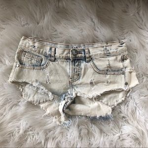 One Teaspoon Bonitas ⭐️